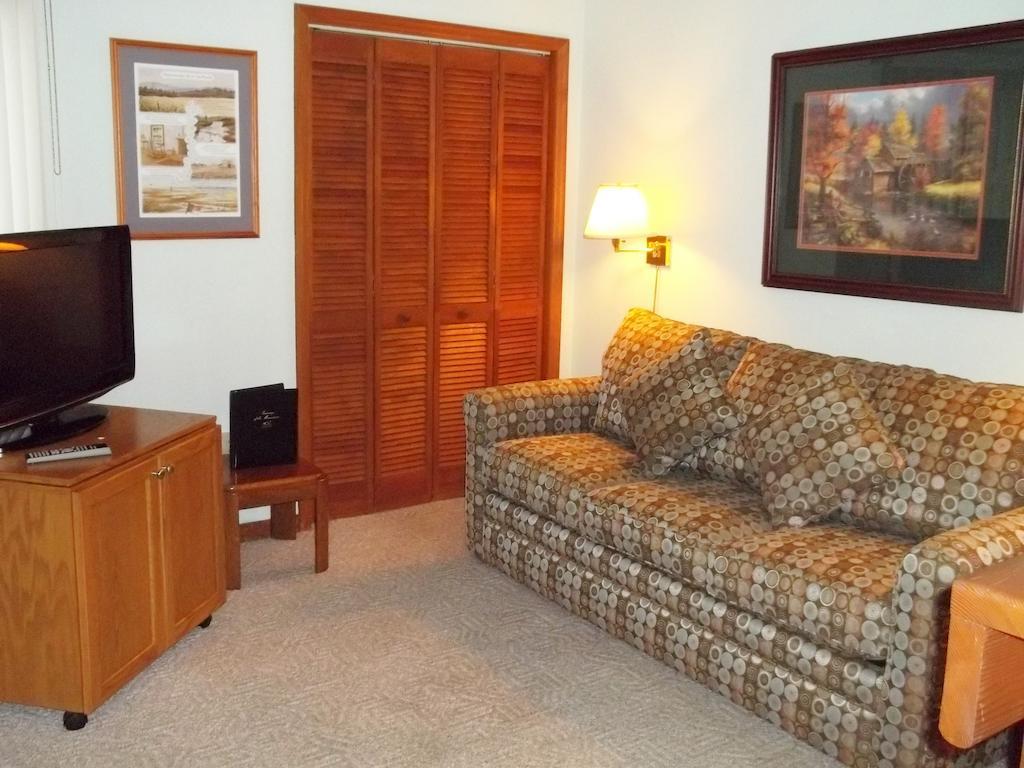 Fairways Of The Mountain Hotel Lake Lure Exterior foto